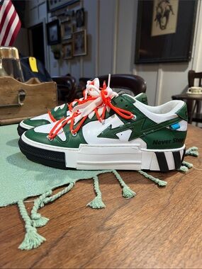CRISTIANZEROTRE Strong Italia Wave Sneakers